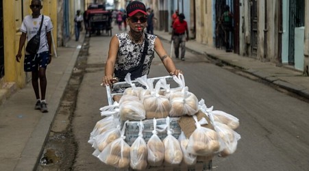 Cuba slashes size of daily bread ration as ingredients run thin