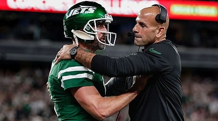 Rodgers, Saleh laugh off denied hug as Jets roll