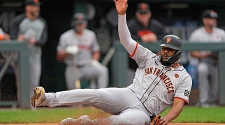 SF Giants blank Royals for 2nd day in a row for 3rd sweep of season