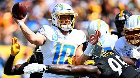 Justin Herbert, Justin Fields combine to make NFL history during Chargers-Steelers Week 3 matchup