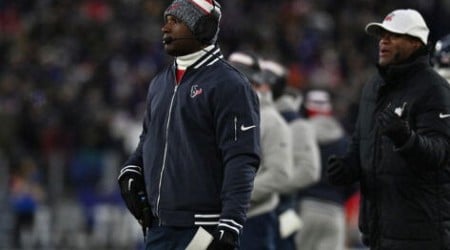 “Unacceptable”: HC DeMeco Ryans Breaks Silence After Penalties & Turnovers Leads to Texans Fall Against Vikings