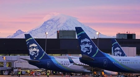 Alaska Airlines grounds flights at Seattle briefly due to tech outage