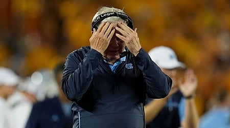 North Carolina's Mack Brown 'overwhelmingly' supported by players