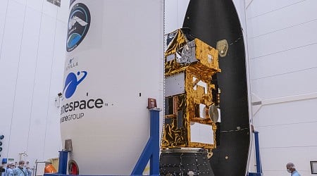 Sentinel-2C sealed in the Vega rocket fairing