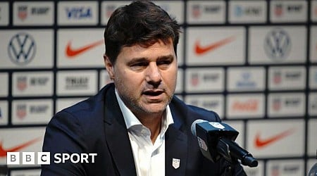 Pochettino targets World Cup win and praises 'best coach in world' Hayes