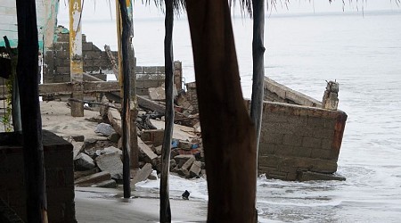 Hurricane John slams into Mexico’s southern coast after rapidly intensifying