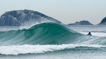 Brazilian City Grants Legal Personhood to Ocean Waves in Historic First