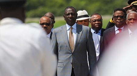 Kenya’s Ruto lands in Haiti to assess police mission as insecurity deepens