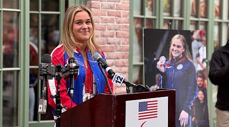 A Hero's Welcome: Paralympic Swimmer Ali Truwit Celebrated In Darien