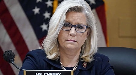 Election présidentielle américaine : Liz Cheney, ancienne numéro trois du Parti républicain, annonce son soutien à Kamala Harris