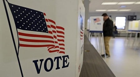 When does early voting begin in Ohio?