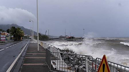 Météo France place la Guadeloupe en vigilance rouge «fortes pluies et orages»