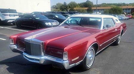 1972 Lincoln Continental Mark IV at No Reserve