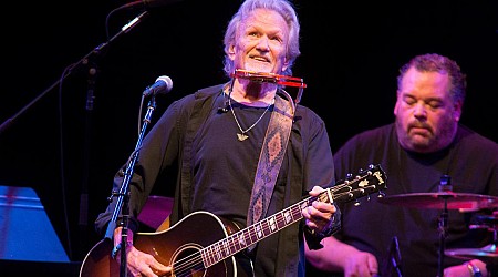 Kris Kristofferson, legendary singer-songwriter, has died