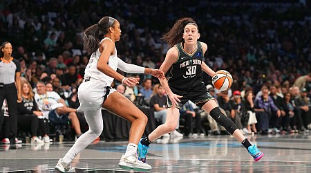 Breanna Stewart, aiming for playoff atonement, rolls through Aces