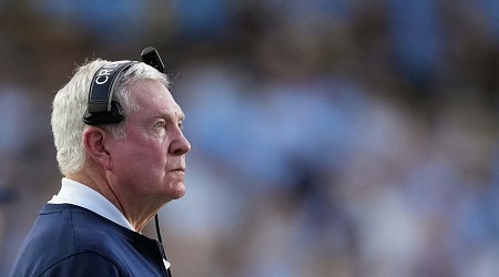 CFB Fans Rip Mack Brown, UNC for Allowing 53 Points to James Madison in 1st Half