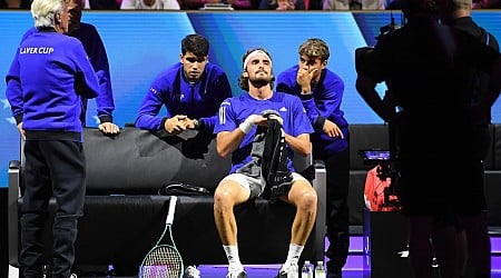 Tsitsipas le da una alegría a Alcaraz en la Laver Cup