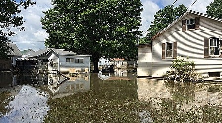 'More than just numbers:' Statistics expert uses data to predict extreme weather, financial downturns