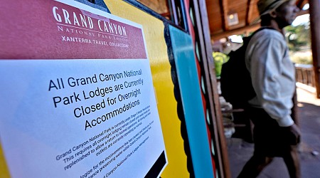 Busted waterline halts lodging on Grand Canyon's South Rim for holiday weekend