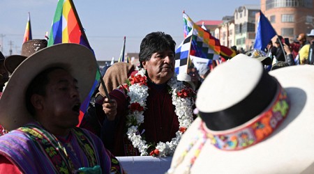 Scontri in Bolivia tra sostenitori del presidente Luis Arce e di Evo Morales