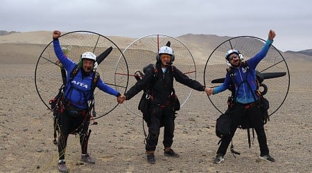 Extreme botany: Paramotorists soar across remote Peru desert to collect threatened plants