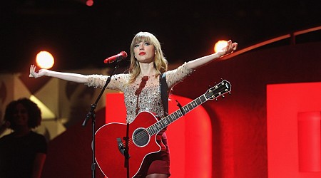 Man buys Taylor Swift-autographed guitar at charity auction, smashes it with hammer