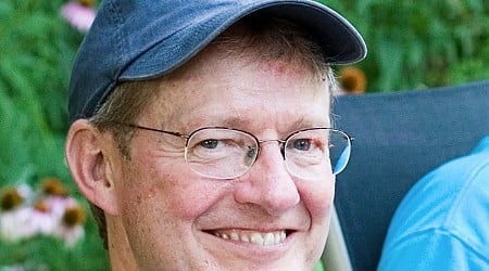 Larry Laughlin, AP bureau chief, dies