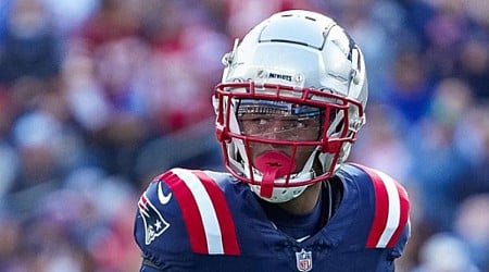 Apologizing Unlike Tyreek Hill, Patriots’ DeMario Douglas Promises Changes After Side Line Outbursts