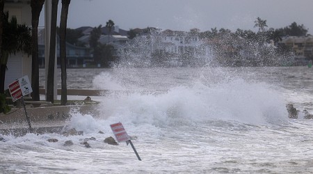 Hurricane Center Issues Warning as Two Storms Could Merge in Gulf of Mexico