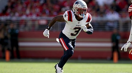 DeMario Douglas apologizes for on-field frustrations during Patriots’ loss to 49ers