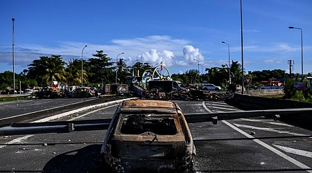 Long-forbidden French anti-riot force sent to Martinique as thousands defy bans on protests