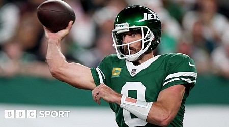 Fit-again veteran Rodgers stars as Jets dominate Patriots