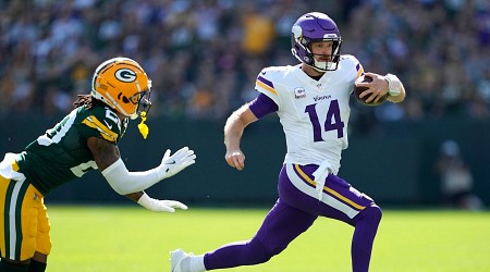 Sam Darnold's Hot Start Praised By NFL Fans as Vikings Win vs. Jordan Love, Packers