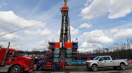 Can a president ban fracking? Experts fact-check oil and gas claims