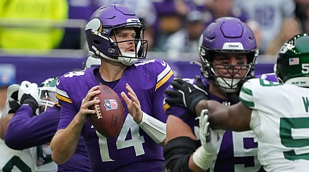 Vikings stay undefeated in Sam Darnold revenge game against Jets