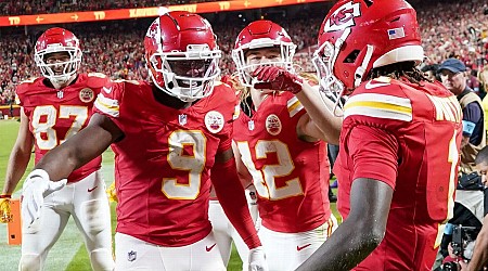 JuJu Smith-Schuster, Kareem Hunt key Kansas City Chiefs' win