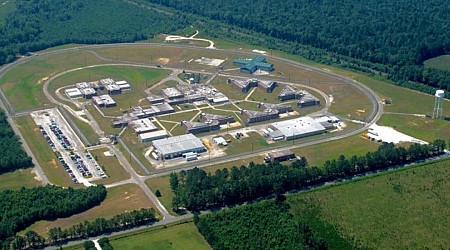 Coroner identifies inmate fatally stabbed at Lieber prison