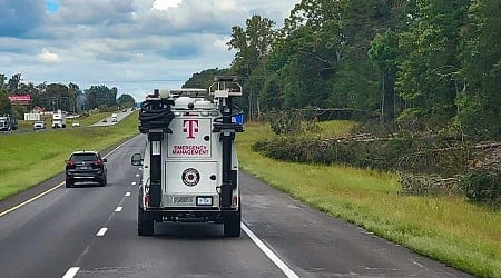 T-Mobile mobilizes emergency response as hurricane Milton nears Florida