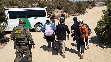 Attempted border crossings dropped to a new low in September