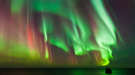 NOAA Forecasts Severe Solar Storm, Auroras Possible as Far South as California