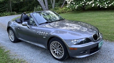 2001 BMW Z3 3.0i 5-Speed