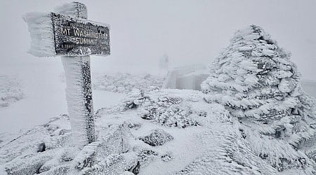 Fall foliage or snow in NH? Already winter atop Mt. Washington