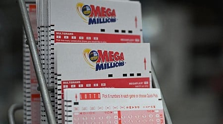 A $1 billion Mega Millions jackpot remains unclaimed. It's not the first time.