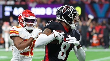 NFL Fans Question Refs After Controversial Cook-Pitts No-Call in Chiefs vs. Falcons