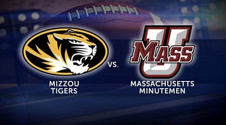 Mizzou responds to first loss with 42-point rout of Massachusetts