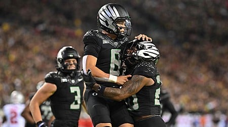 Ducks rally, then survive Buckeyes in frantic finish