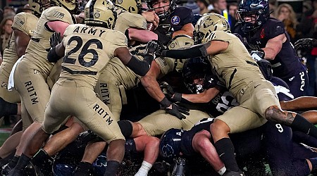 Army,Navy together in AP Top 25 poll for the first time in 64 years