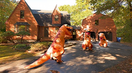 Inflatable dinosaurs are helping New Hampshire home sales