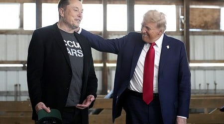 Elon Musk Offers Pennsylvania Voters $100 Each As He Drums Up Trump Support