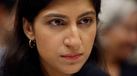 As FTC Chair Lina Khan’s Term Expires, Democrats Are Torn Between Donors and Their Base